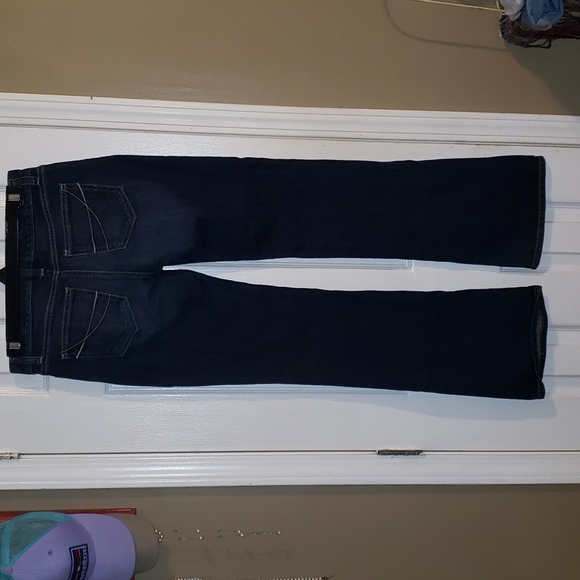 Gap Curvy Flare - Picture 2 of 5